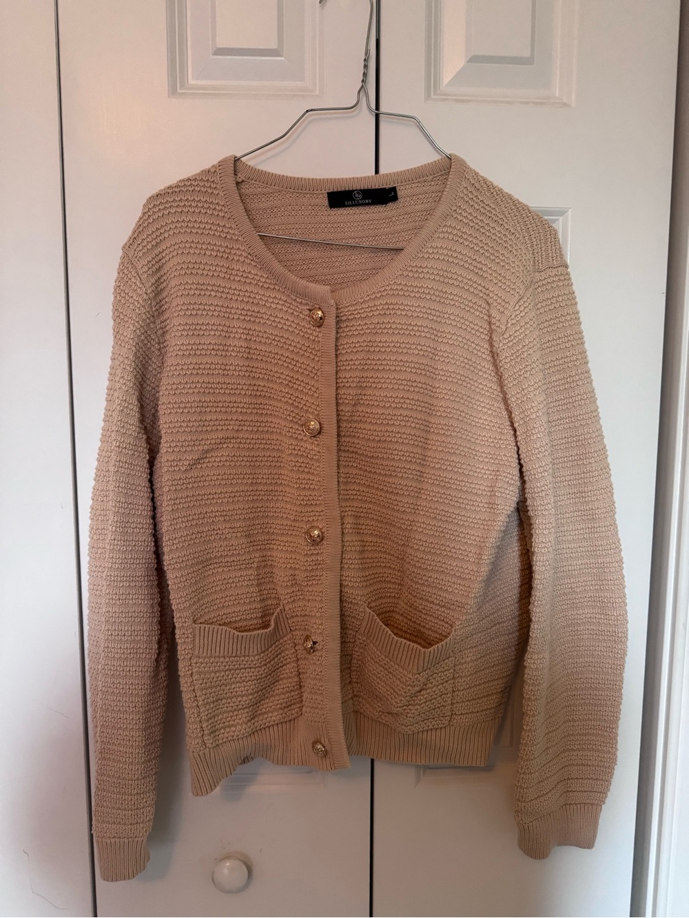 Neutral Cream Knit Button-Front Cardigan with Pockets